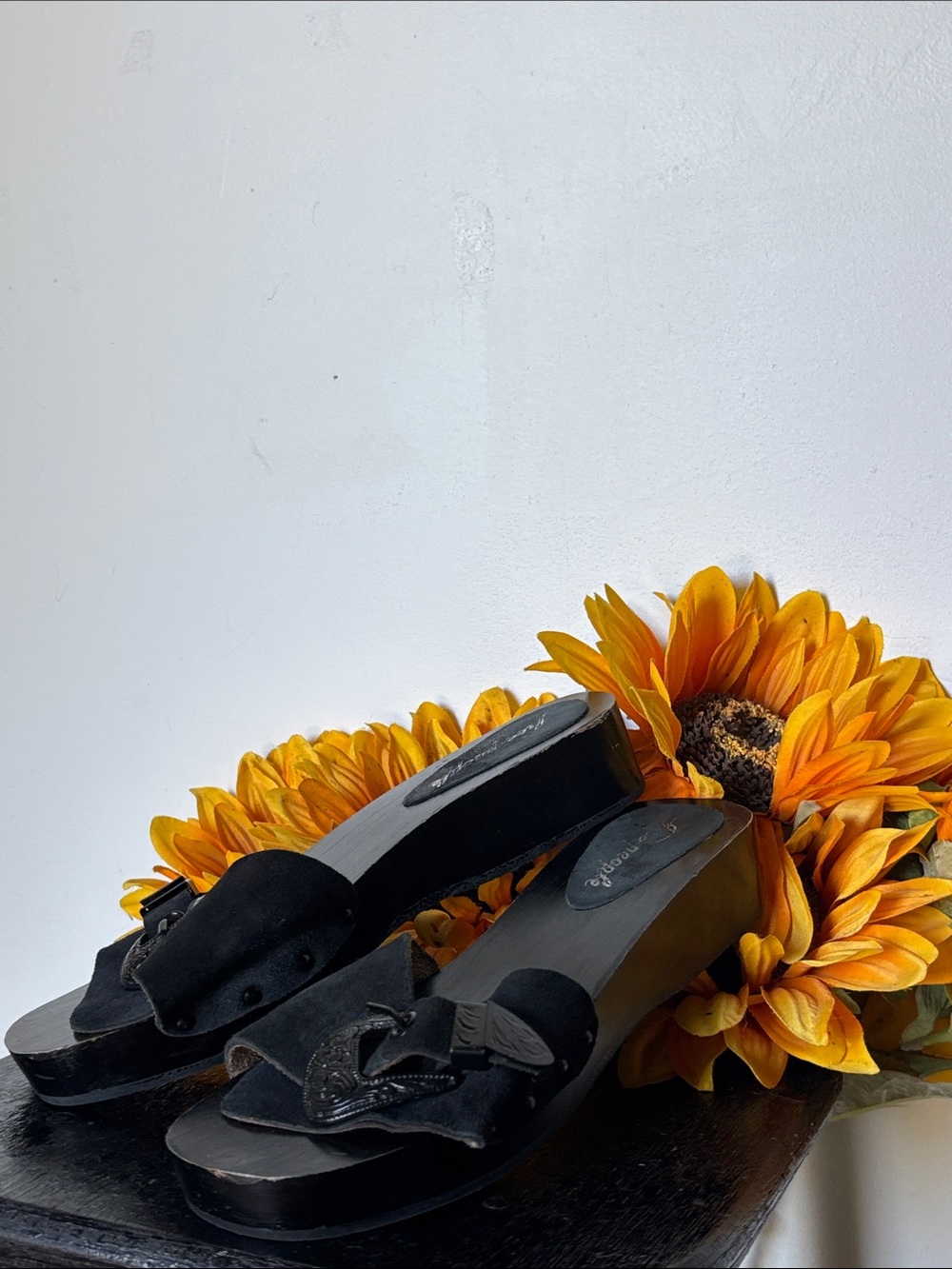 Free People Westtown Slide Leather Wooden Clog Sandals Suede Size 39 - Picture 2 of 10